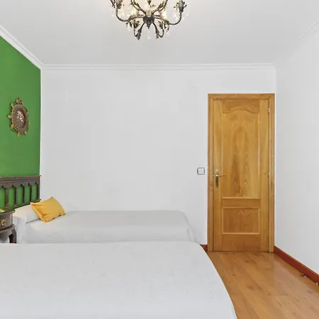 Casa De Aldea * La Pescal